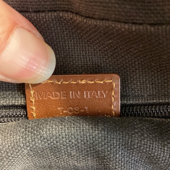 Burberry Square Tote with COA - Picture 14 of 16